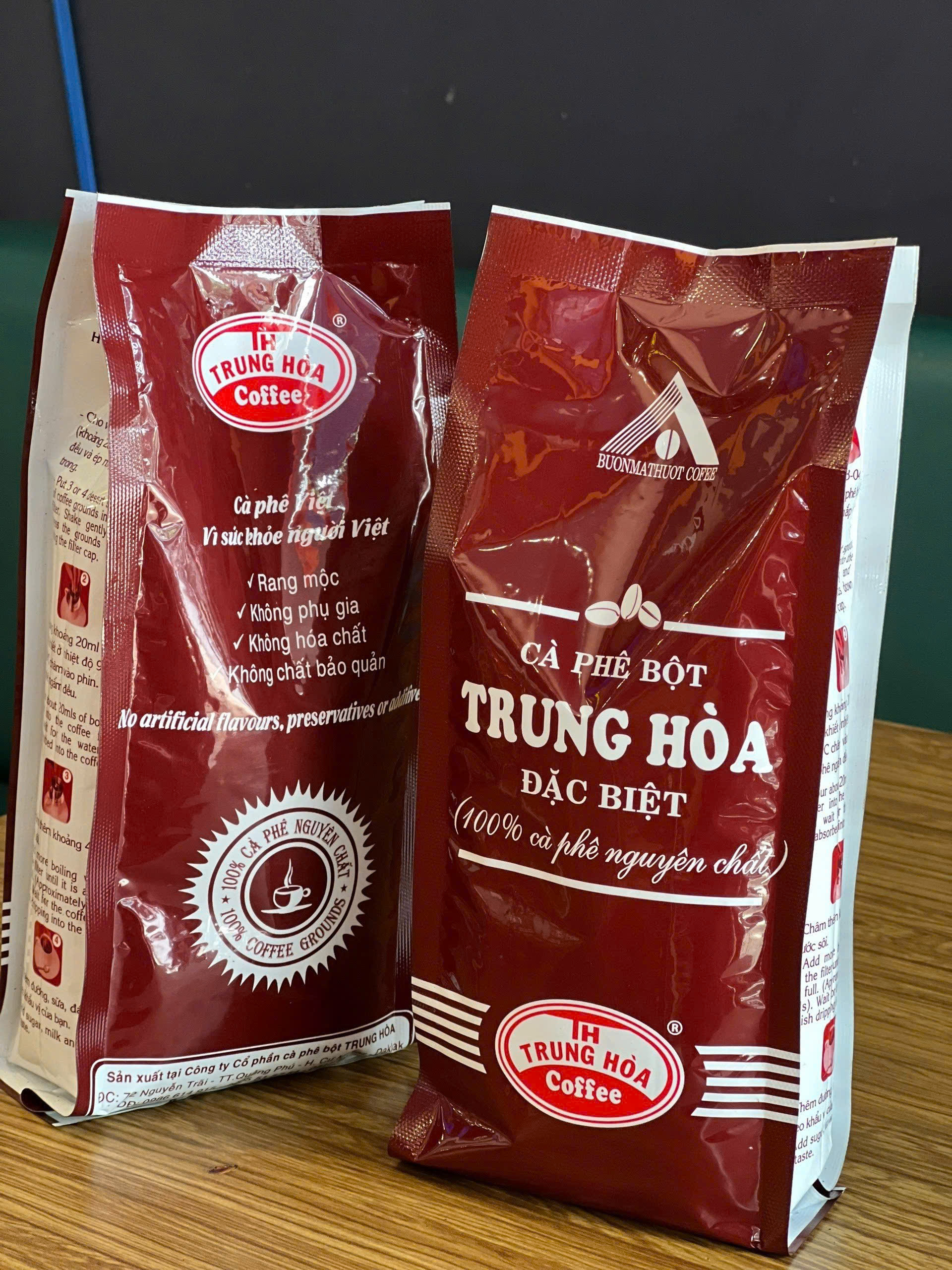 Cà phê nguyên chất bao đỏ Trung Hòa